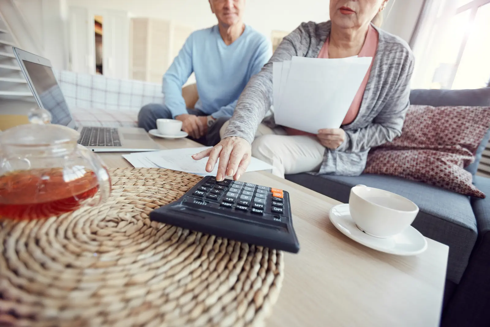 24 Stunden Pflege zu Hause: Kosten und Finanzierung